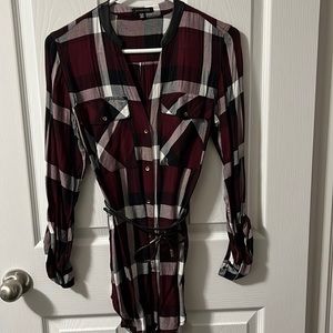 Dynamite Plaid Top